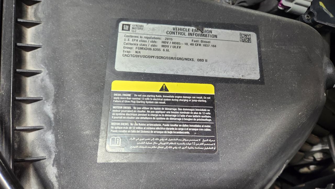 GMC Sierra 2500HD SLE Crew Cab 4WD 2015