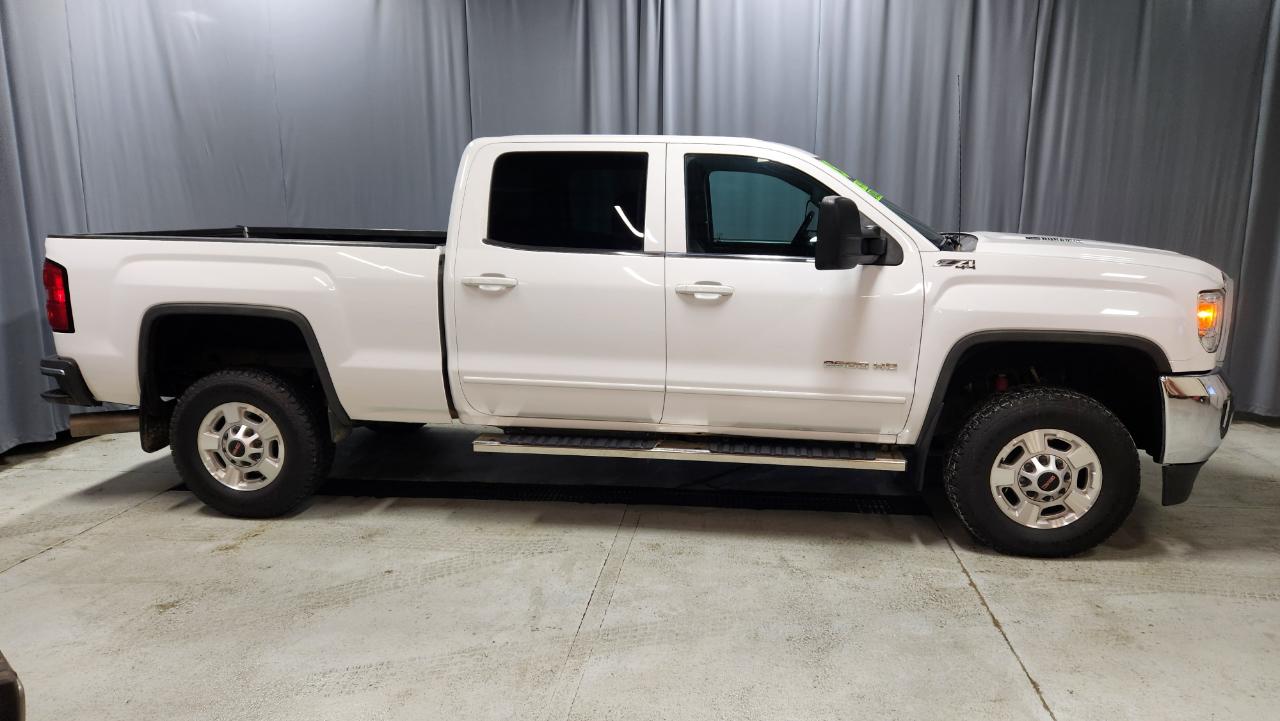 GMC Sierra 2500HD SLE Crew Cab 4WD 2015