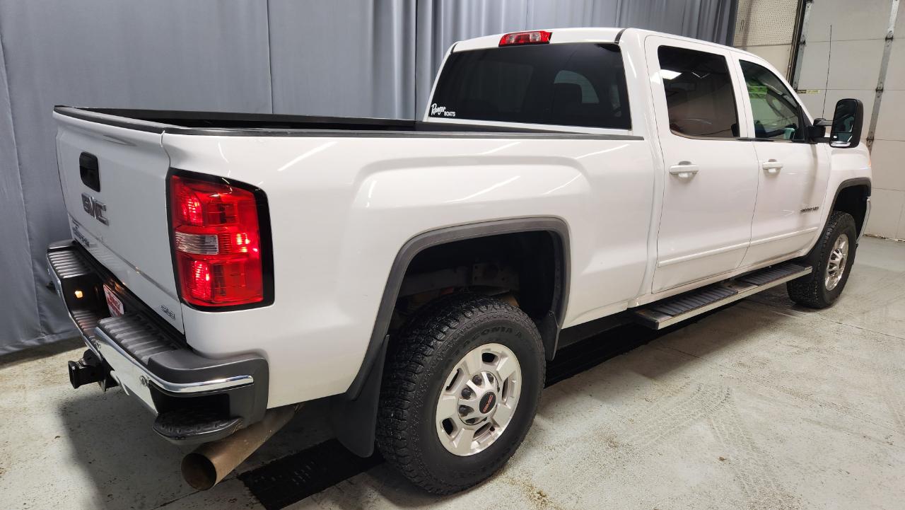 GMC Sierra 2500HD SLE Crew Cab 4WD 2015