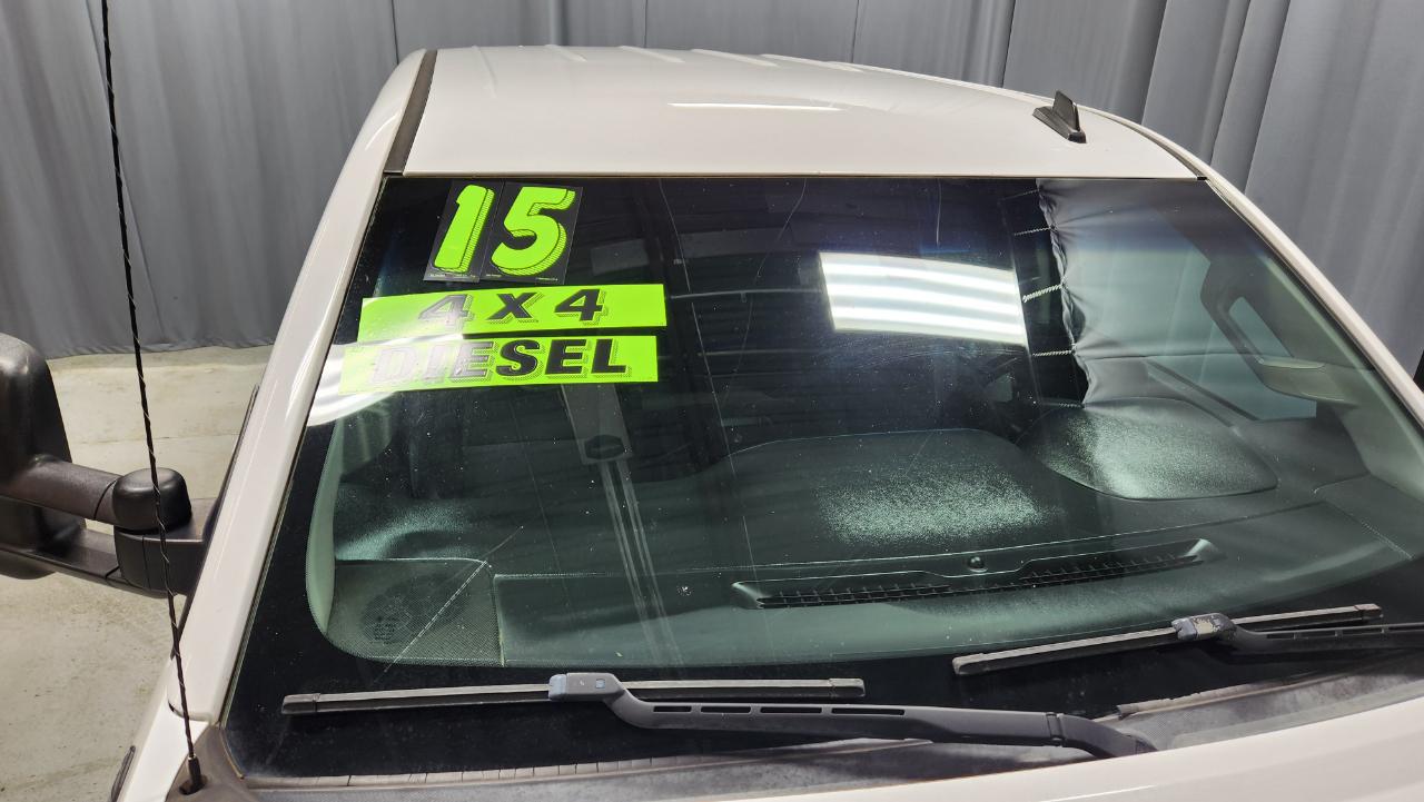 GMC Sierra 2500HD SLE Crew Cab 4WD 2015