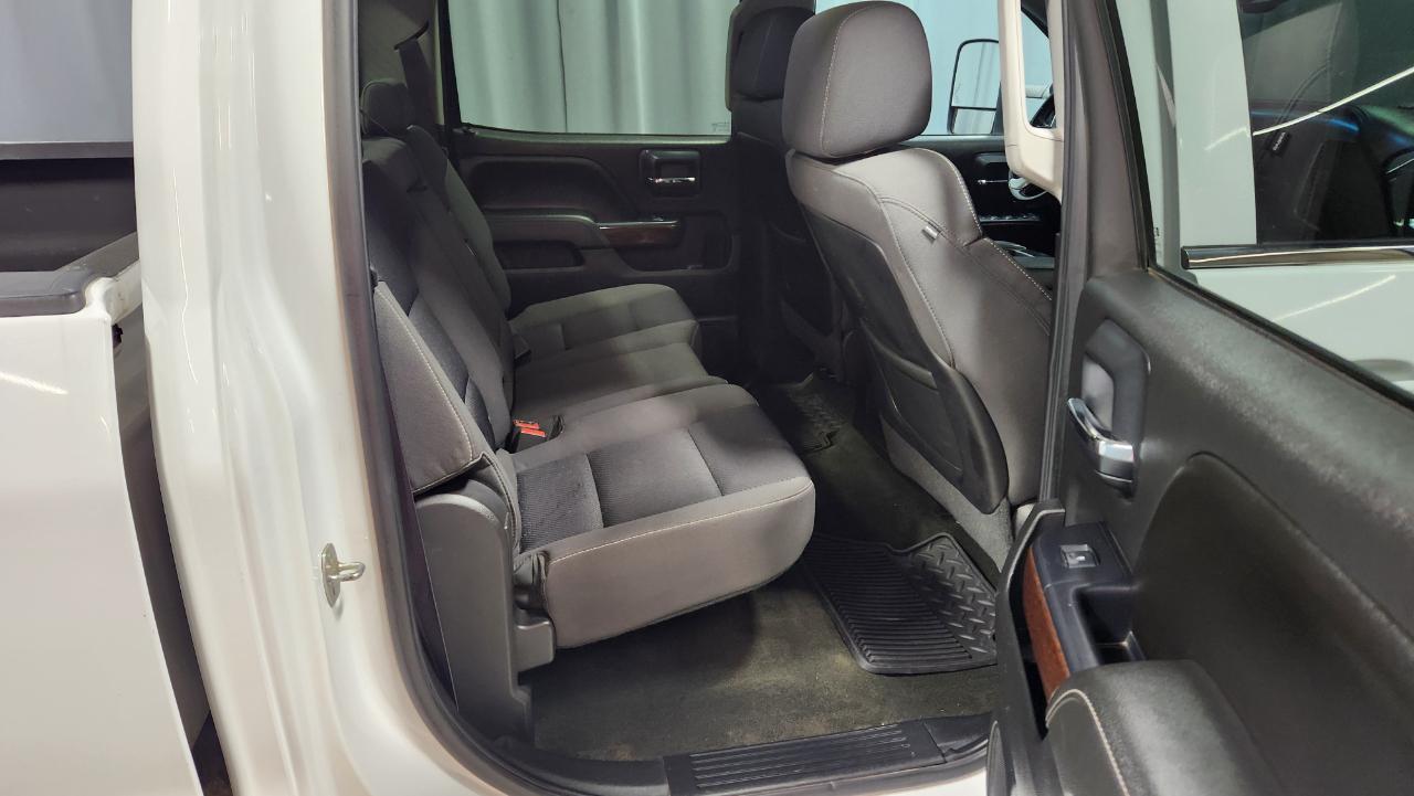 GMC Sierra 2500HD SLE Crew Cab 4WD 2015