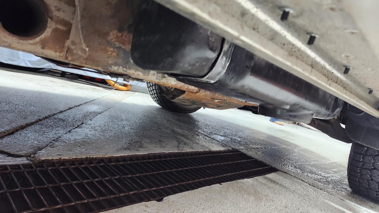 GMC Sierra 2500HD SLE Crew Cab 4WD 2015