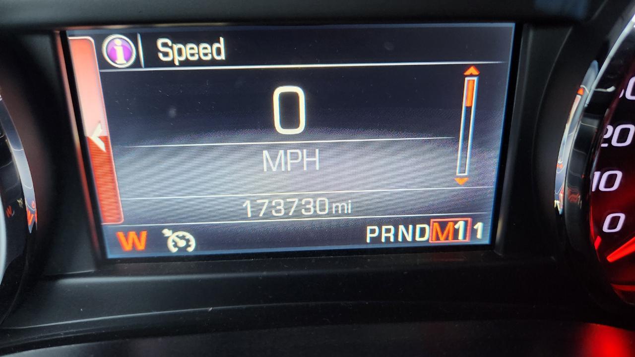 GMC Sierra 2500HD SLE Crew Cab 4WD 2015