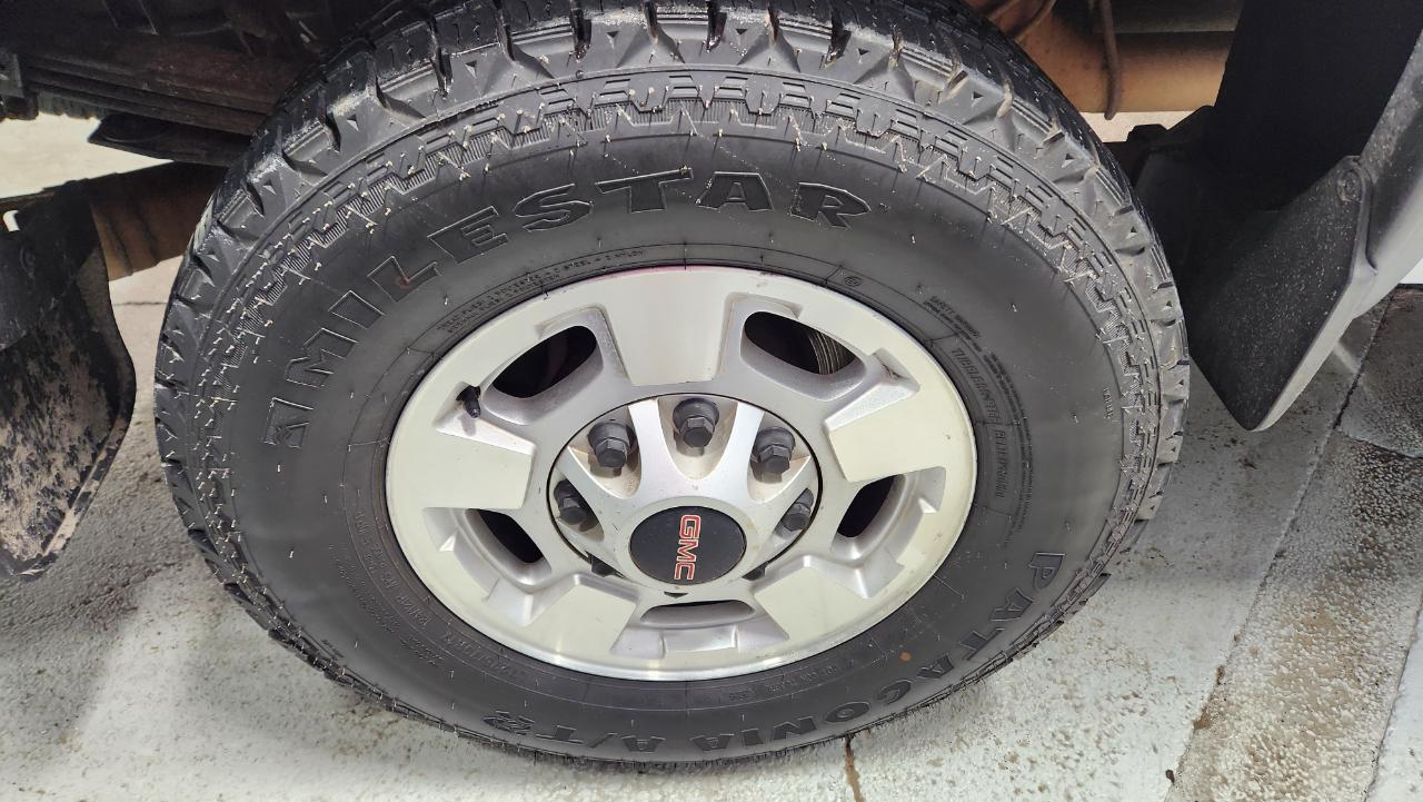 GMC Sierra 2500HD SLE Crew Cab 4WD 2015