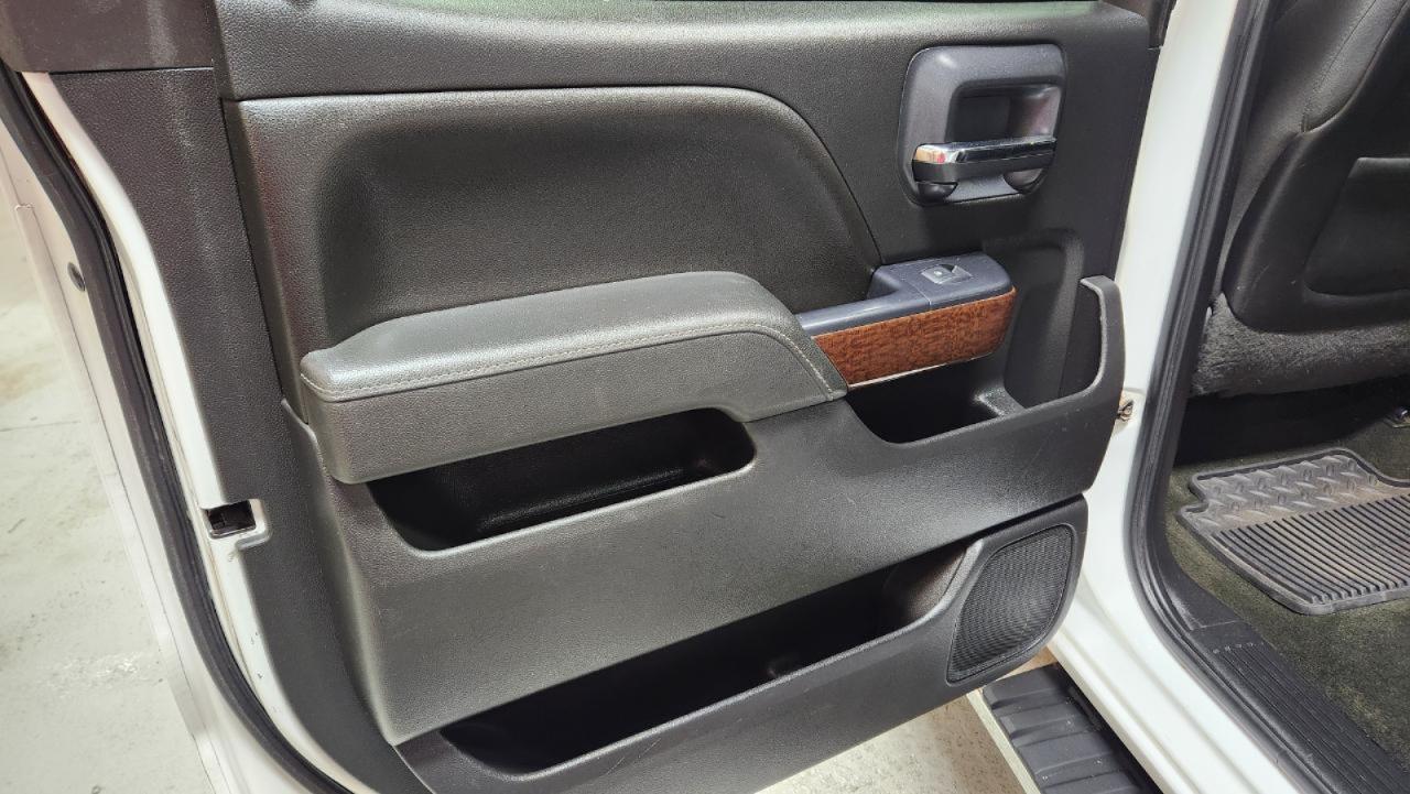 GMC Sierra 2500HD SLE Crew Cab 4WD 2015