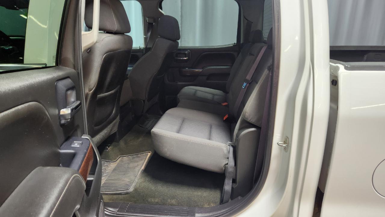 GMC Sierra 2500HD SLE Crew Cab 4WD 2015