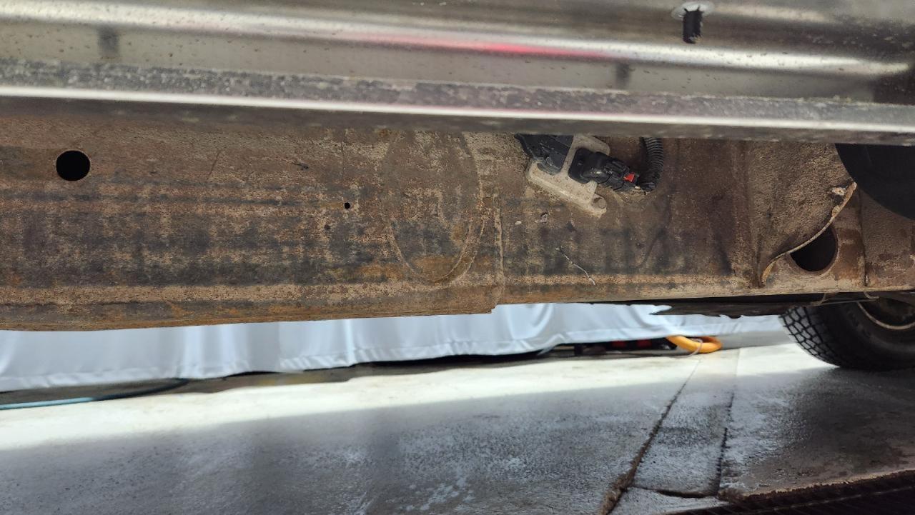 GMC Sierra 2500HD SLE Crew Cab 4WD 2015