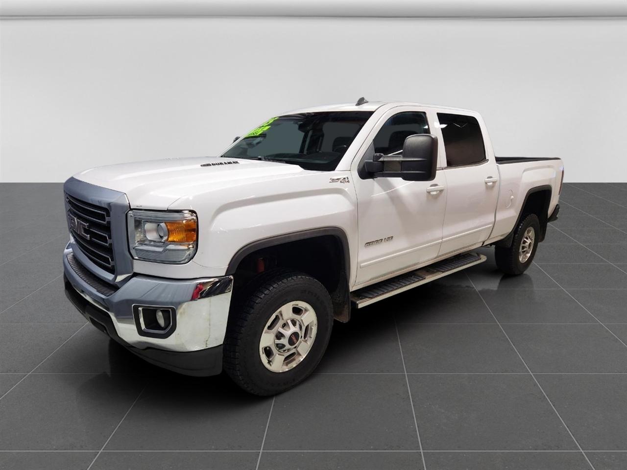 GMC Sierra 2500HD SLE Crew Cab 4WD 2015