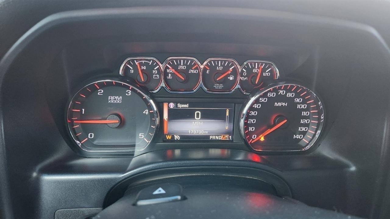 GMC Sierra 2500HD SLE Crew Cab 4WD 2015