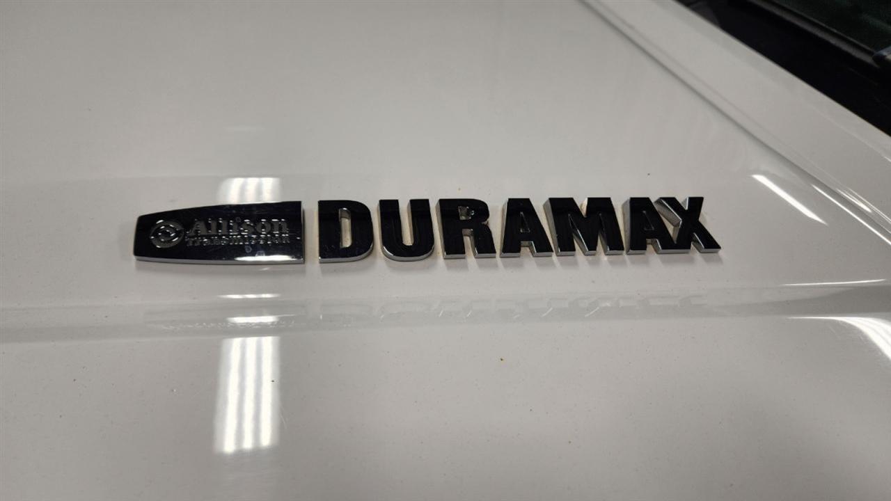 GMC Sierra 2500HD SLE Crew Cab 4WD 2015