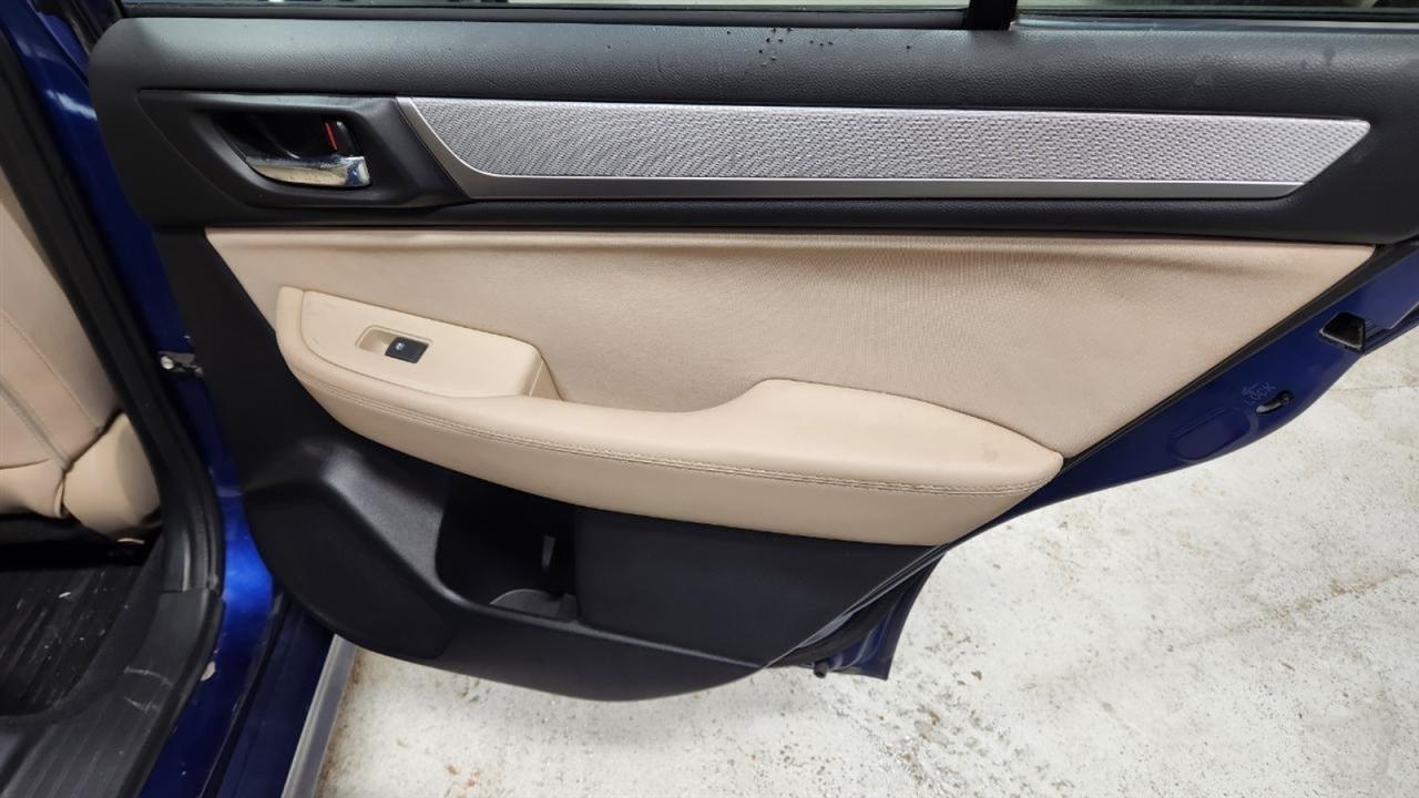 Subaru Legacy 2.5i Premium 2016