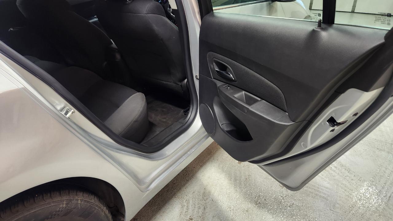 Chevrolet Cruze Limited 1LT Auto 2016