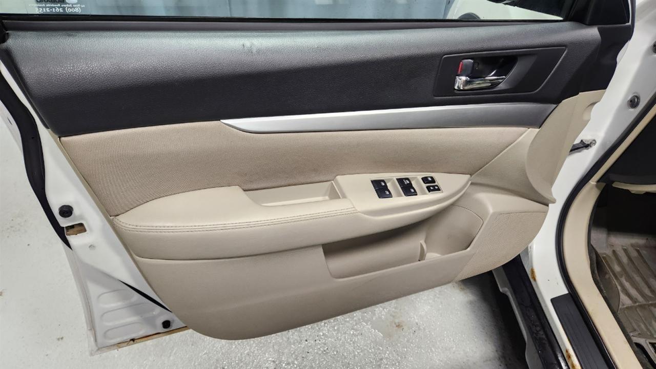 Subaru Outback 2.5i Premium 2014