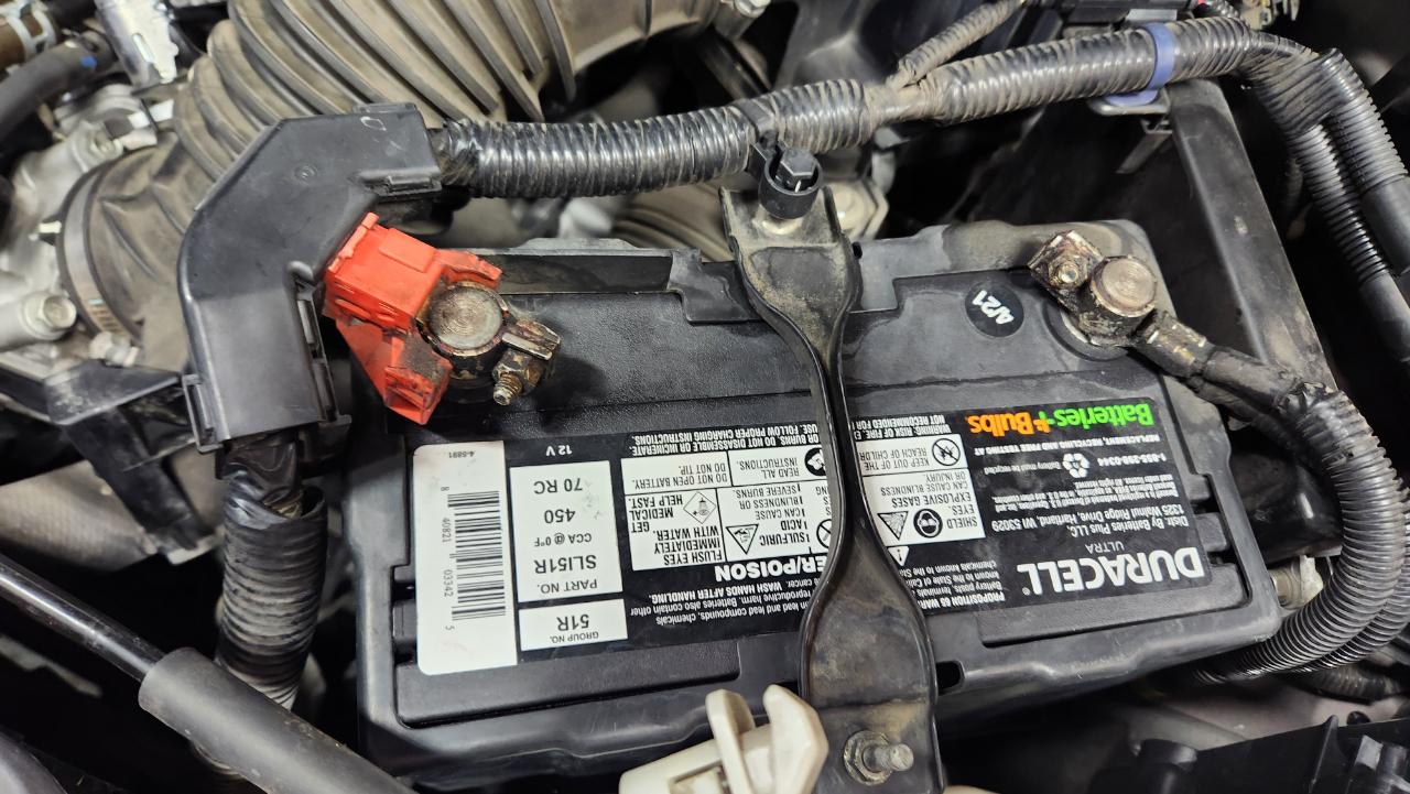 Honda CR-V EX 4WD 5-Speed AT 2010