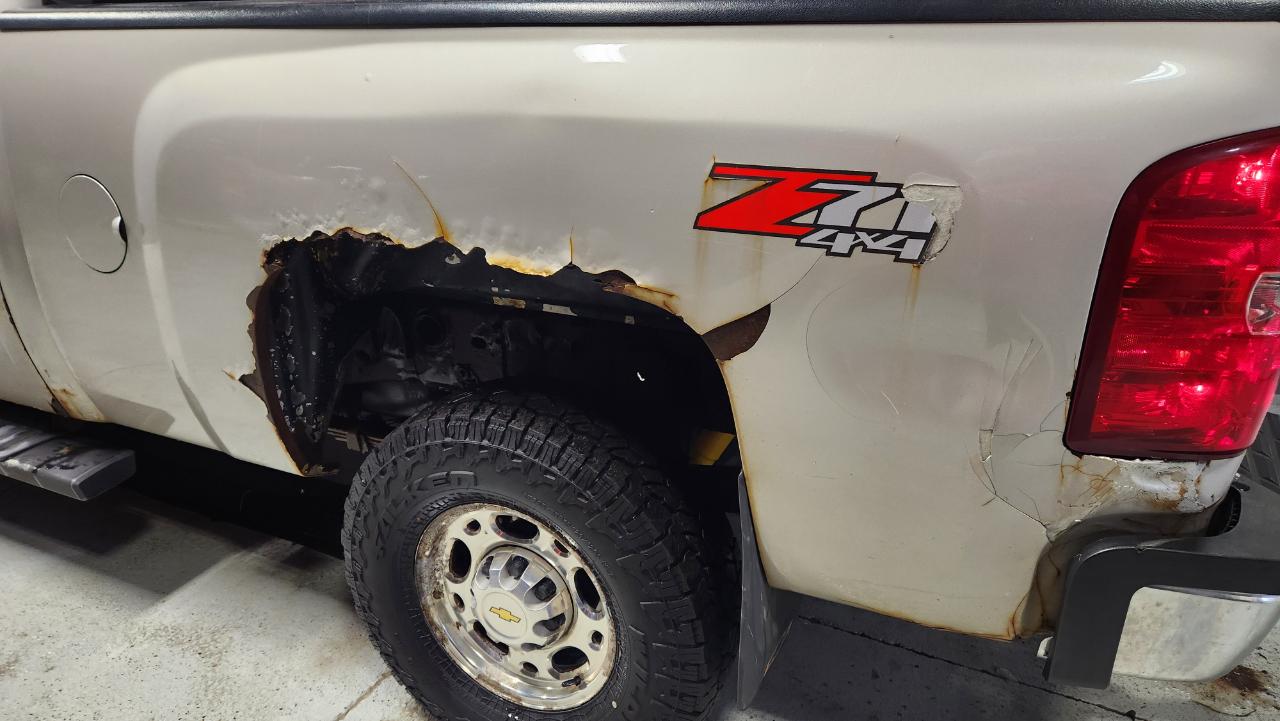 Chevrolet Silverado 2500HD LT1 Crew Cab Std. Box 4WD 2009