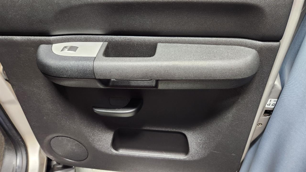 Chevrolet Silverado 2500HD LT1 Crew Cab Std. Box 4WD 2009