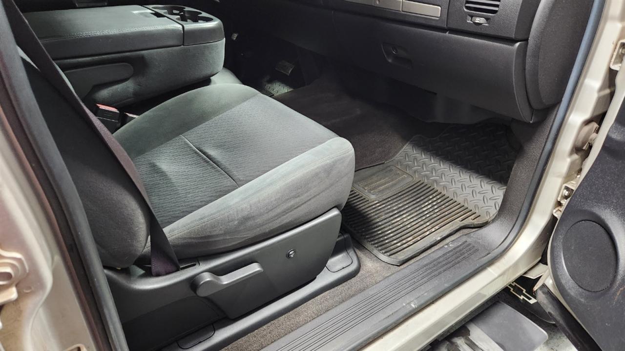 Chevrolet Silverado 2500HD LT1 Crew Cab Std. Box 4WD 2009