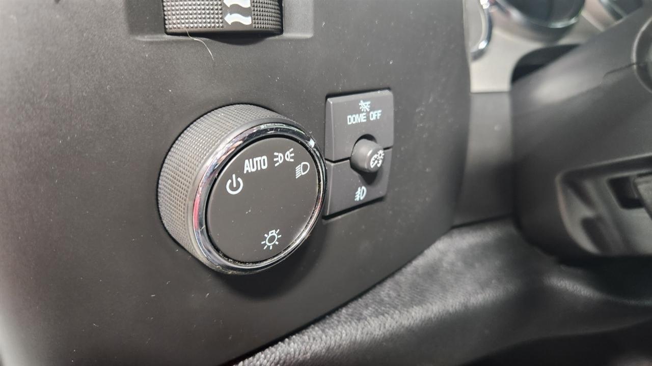 Chevrolet Silverado 2500HD LT1 Crew Cab Std. Box 4WD 2009