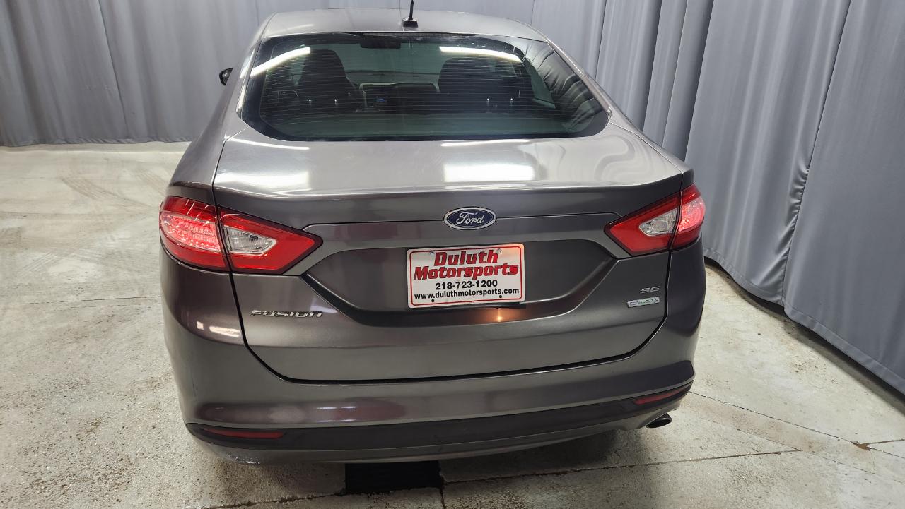 Ford Fusion SE 2014