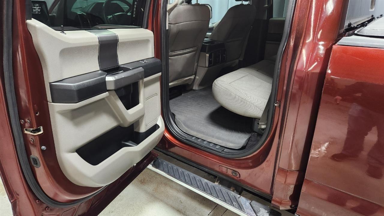 Ford F-150 XLT SuperCrew 6.5-ft. Bed 4WD 2016