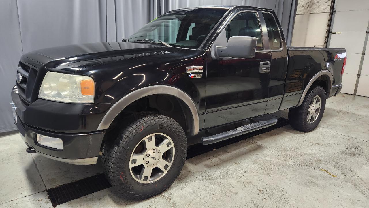 Ford F-150 FX4 4WD 2005