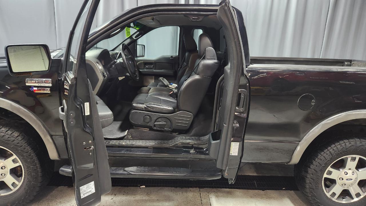 Ford F-150 FX4 4WD 2005