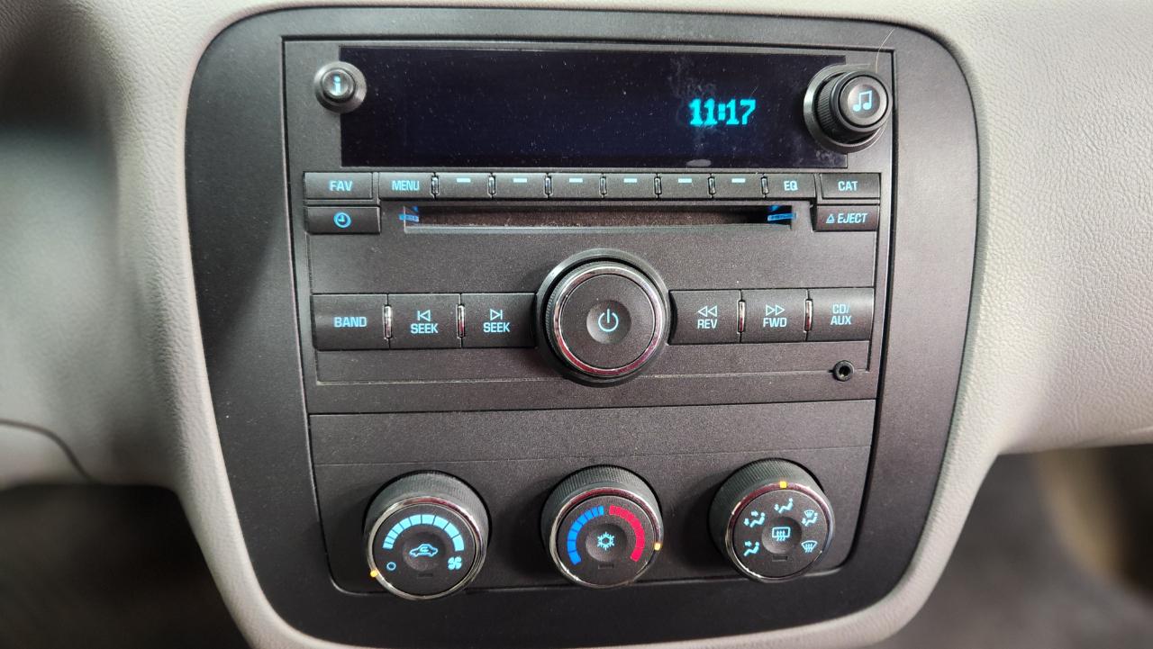 Buick Lucerne CX 2011