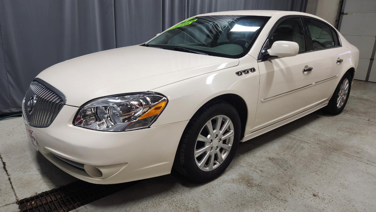 Buick Lucerne CX 2011