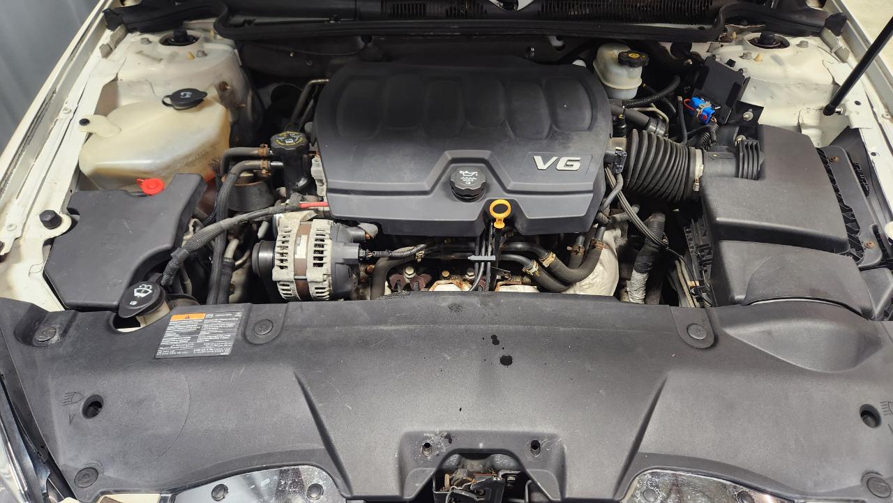 Buick Lucerne CX 2011