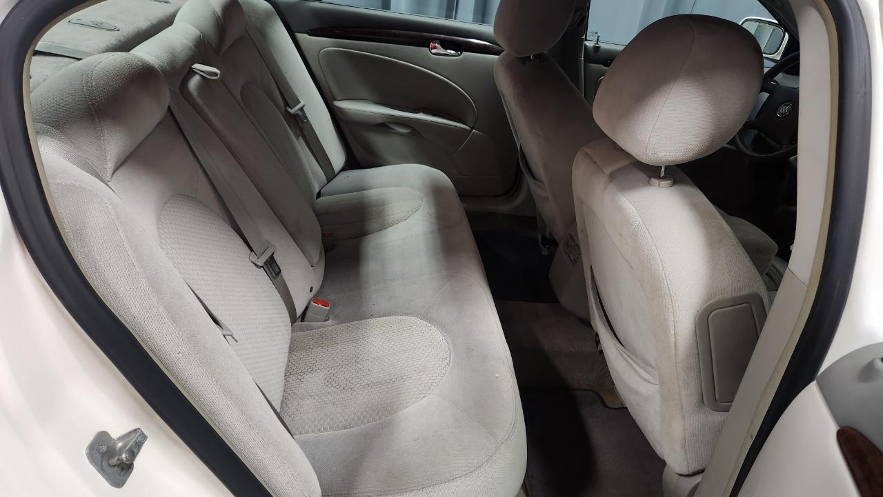 Buick Lucerne CX 2011