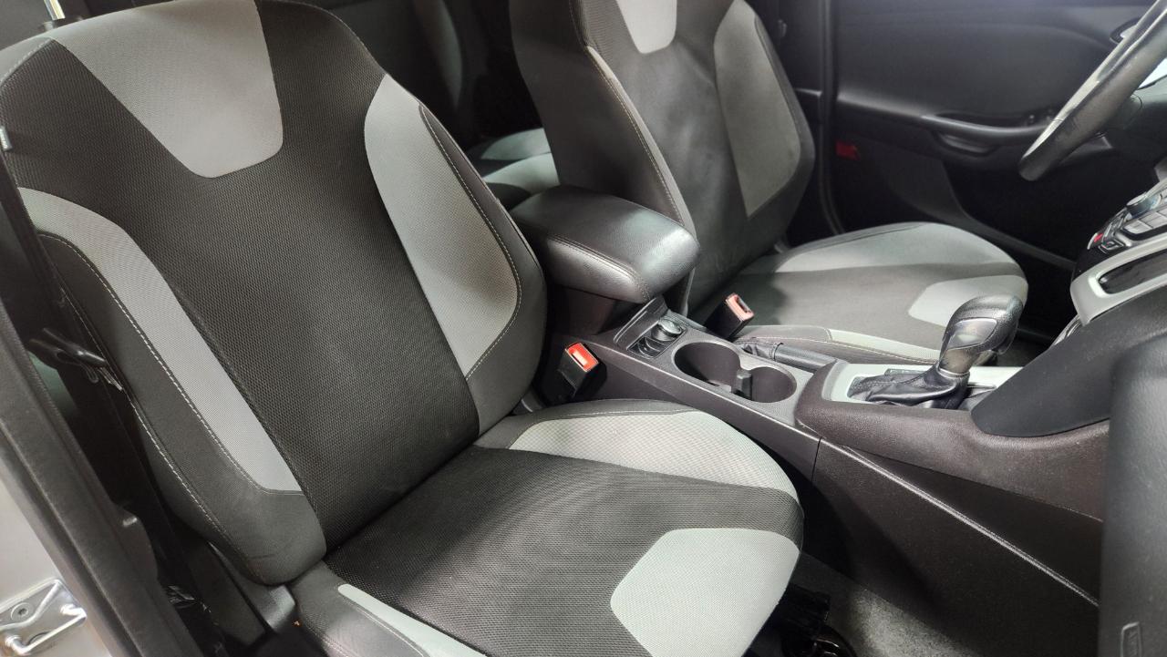 Ford Focus SE Hatch 2014