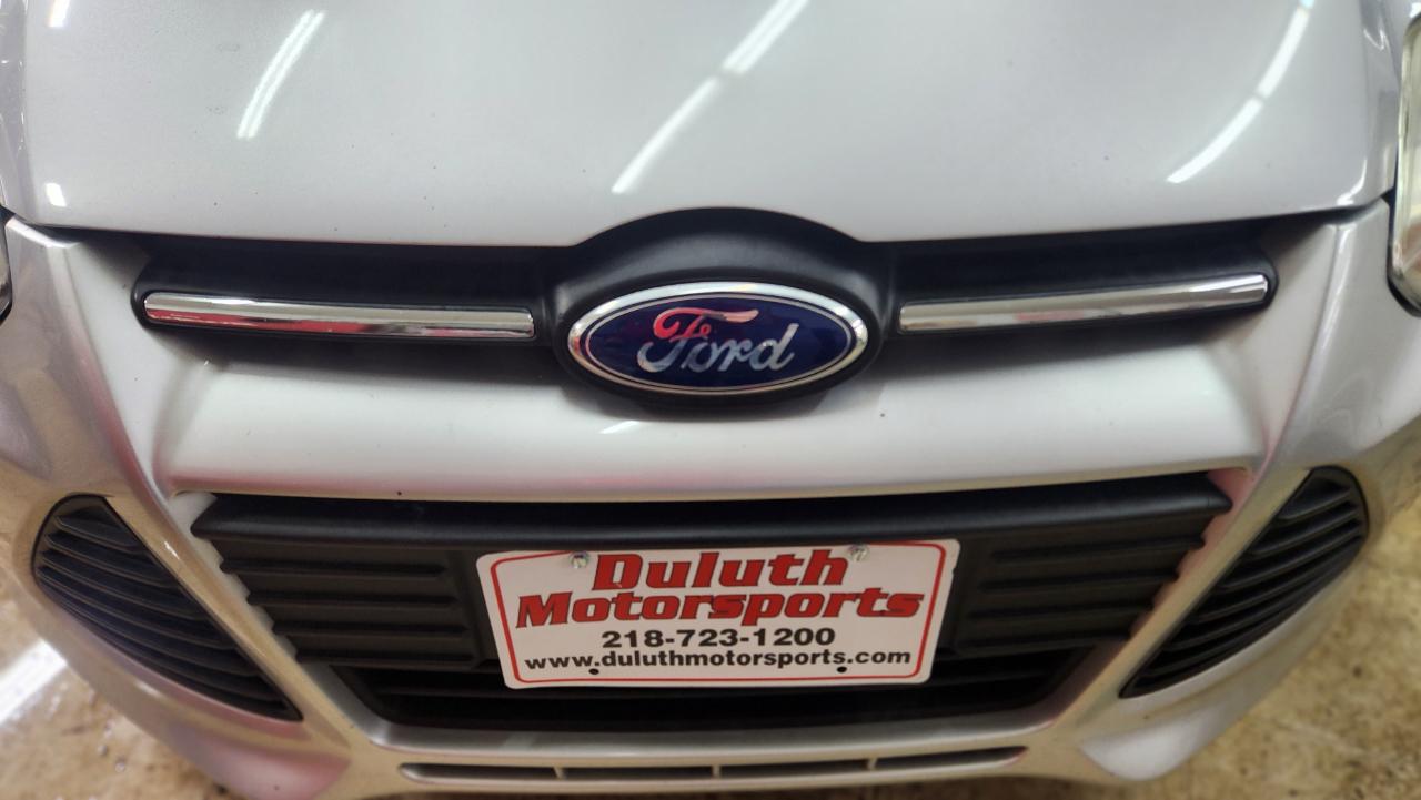 Ford Focus SE Hatch 2014