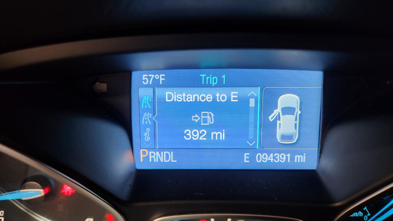 Ford Focus SE Hatch 2014