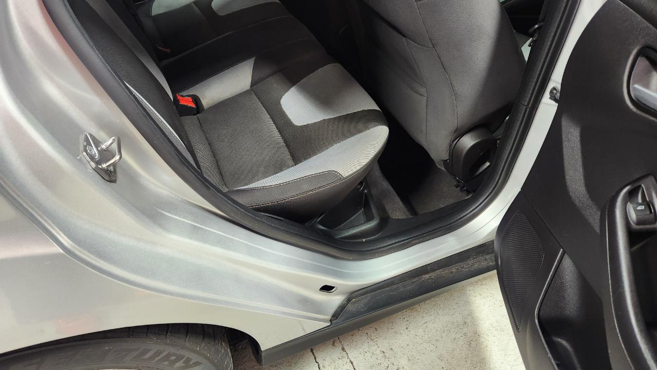 Ford Focus SE Hatch 2014