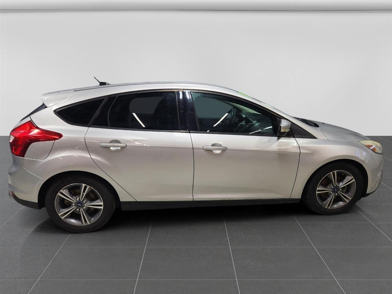 Ford Focus SE Hatch 2014