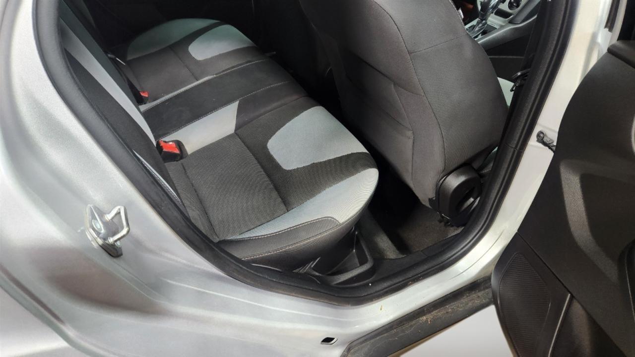 Ford Focus SE Hatch 2014