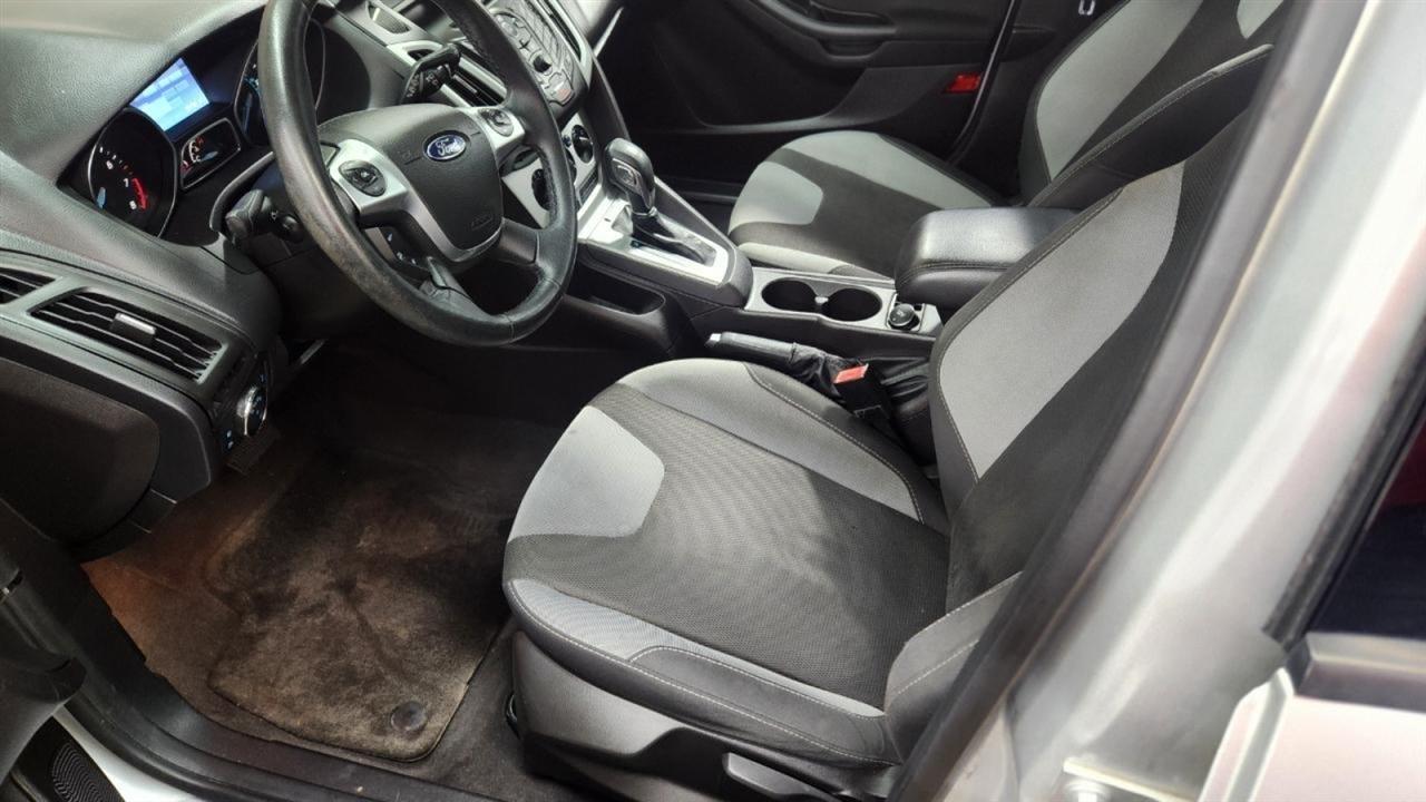 Ford Focus SE Hatch 2014