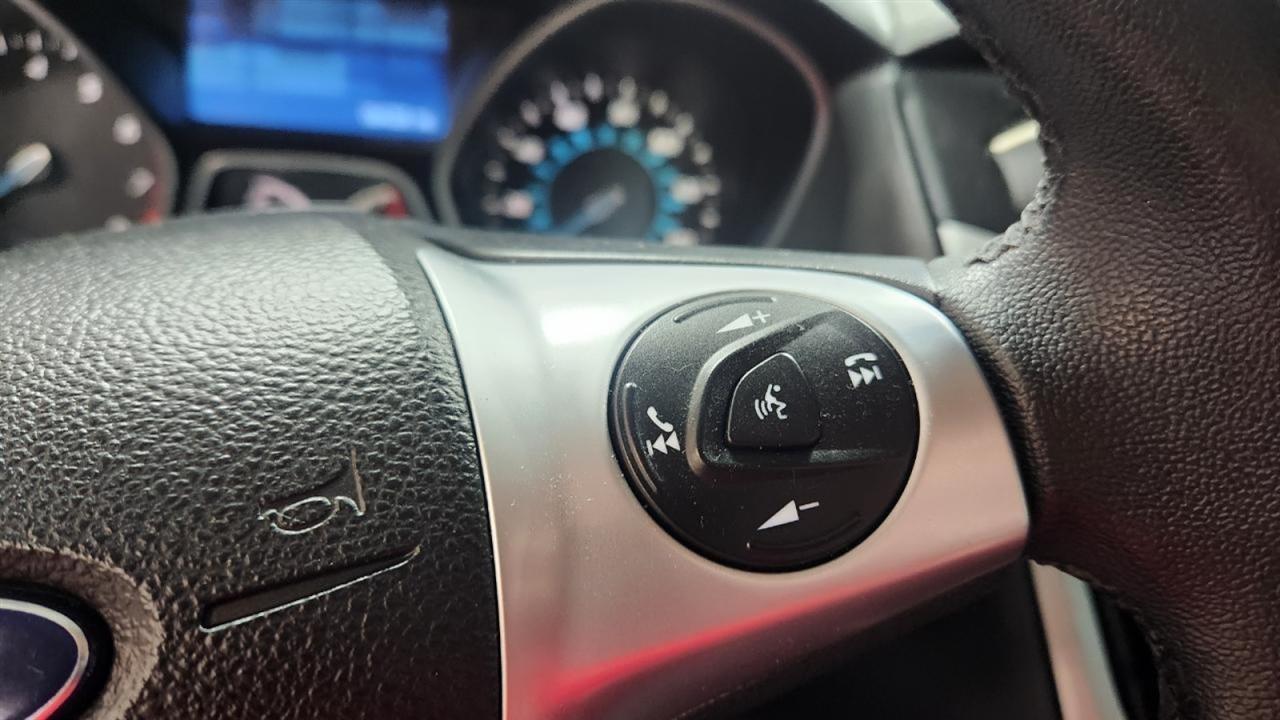 Ford Focus SE Hatch 2014