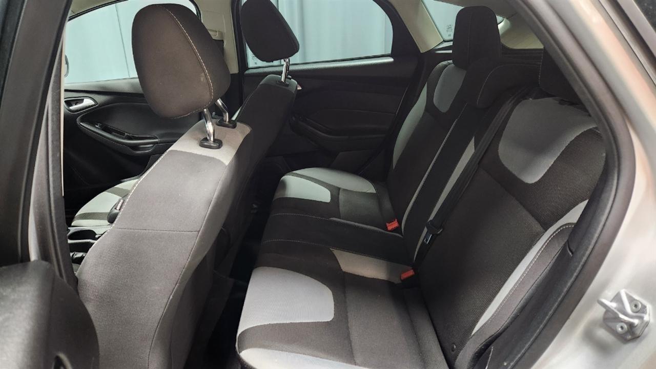 Ford Focus SE Hatch 2014