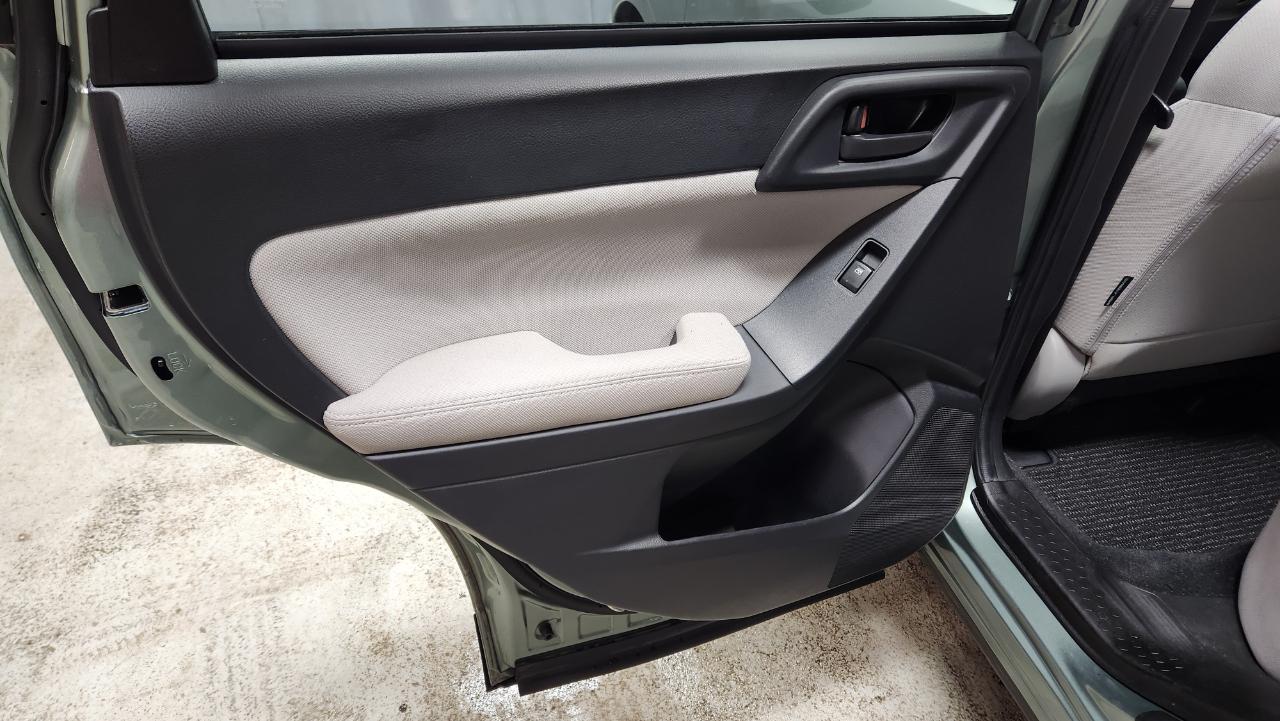 Subaru Forester 2.5i CVT 2015