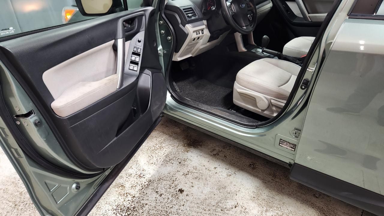 Subaru Forester 2.5i CVT 2015