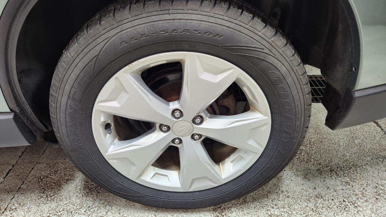 Subaru Forester 2.5i CVT 2015