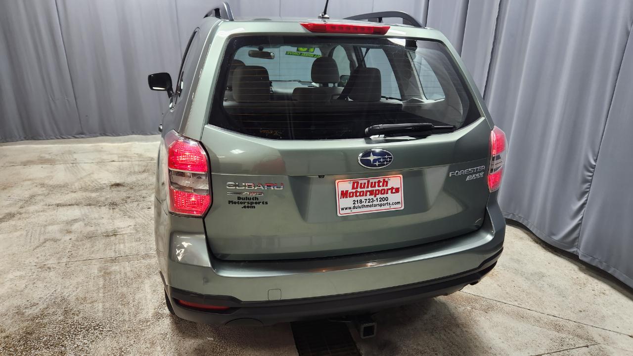 Subaru Forester 2.5i CVT 2015