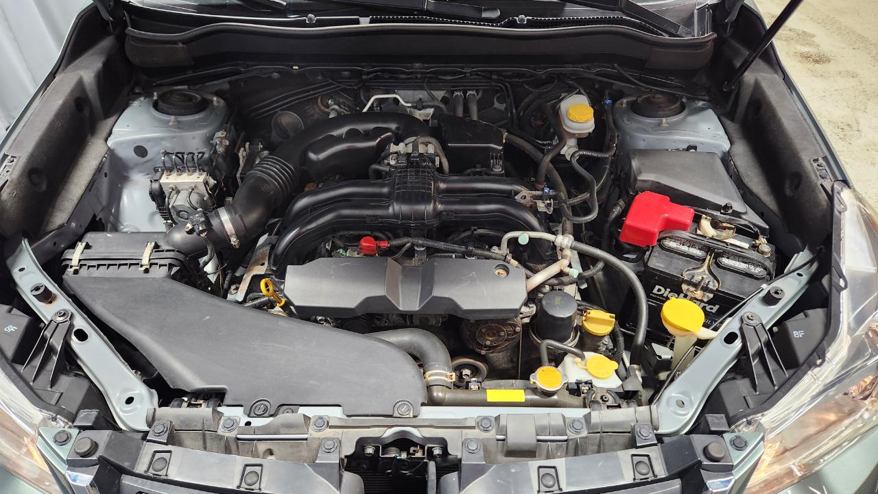 Subaru Forester 2.5i CVT 2015