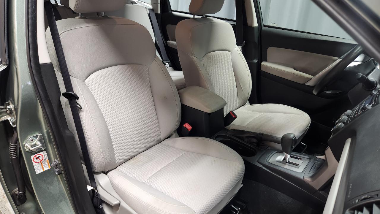 Subaru Forester 2.5i CVT 2015