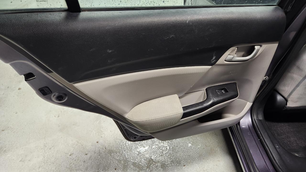 Honda Civic LX Sedan CVT 2015