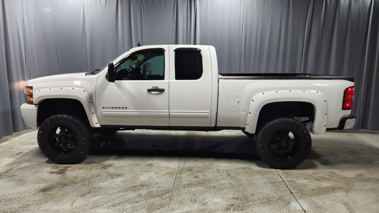 Chevrolet Silverado 1500 LT Ext. Cab 4WD 2011