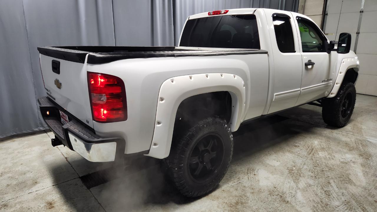 Chevrolet Silverado 1500 LT Ext. Cab 4WD 2011