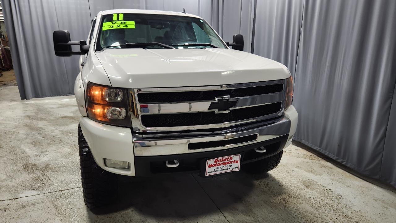 Chevrolet Silverado 1500 LT Ext. Cab 4WD 2011