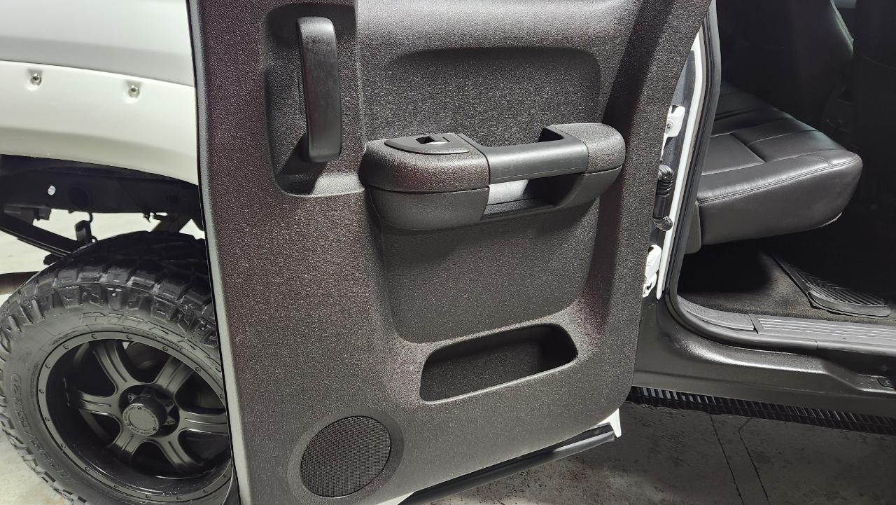 Chevrolet Silverado 1500 LT Ext. Cab 4WD 2011